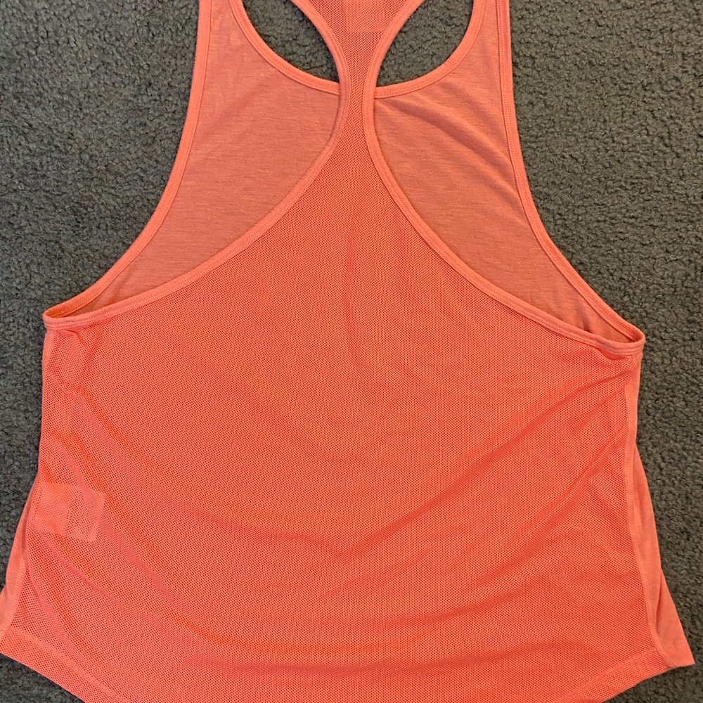 Nike workout tank